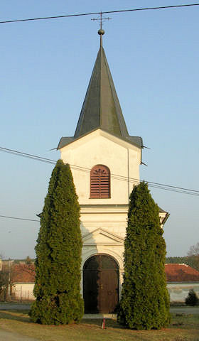 Kostel Nanebevzet Panny Marie v Tinovsk Nov Vsi